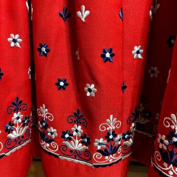 Wench Dress Size 8 - Picture 6 of 8